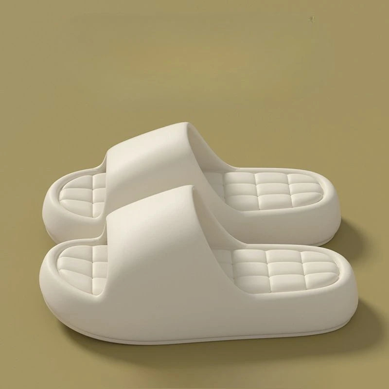 VELO-CLOUD™: Lekkość Chmury i Pełna Regeneracja Każdego Kroku